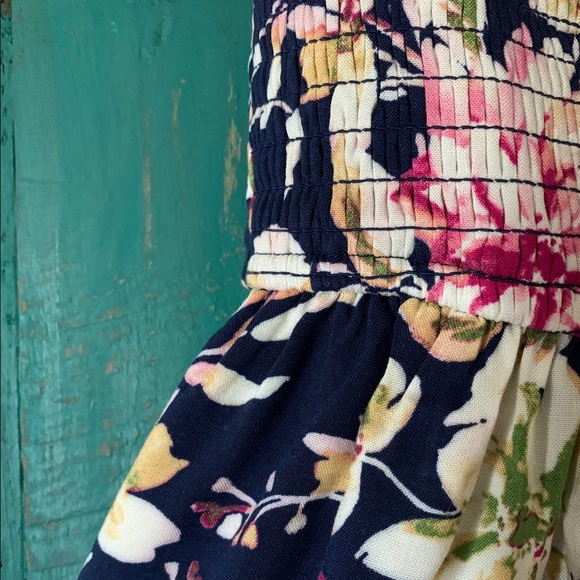 Dresses & Skirts - Navy Blue floral sundress
